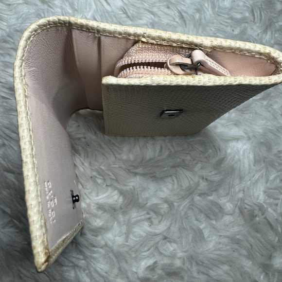 🛑 SOLD 🛑 Gucci Card Case - Picture 4 of 10